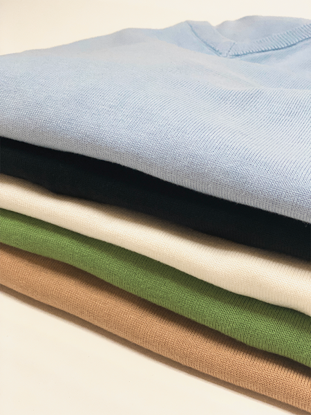 Cary V-Neck
